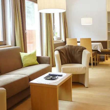 Arina Apartments Samnaun Habitación foto